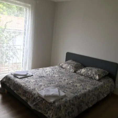Ferienhaus New Duplex House 6 Km From Bordeaux Center01 *